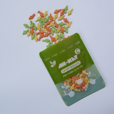 Bánh thưởng cá cho mèo