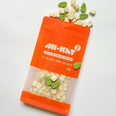 Mikat 2 - Thịt gà sấy lạnh cho thú cưng